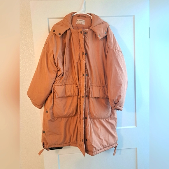 Free People Jackets & Blazers - Free People Puffer Coat